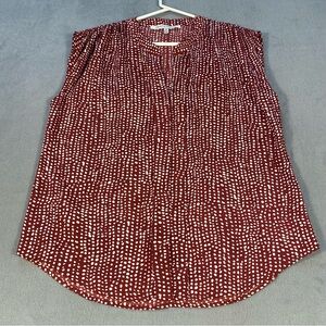 Collective Concepts Women’s Burgundy & White Polka Dot Sleeveless Blouse, size M